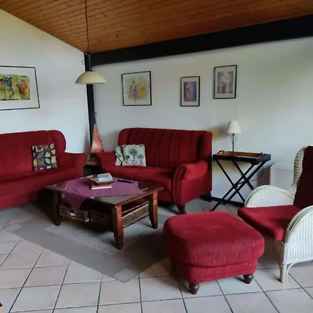 Ostermann Apartment *